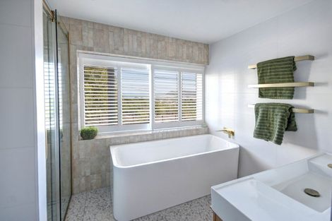 Photo of property in 1 Oakland Street, Andersons Bay, Dunedin, 9013