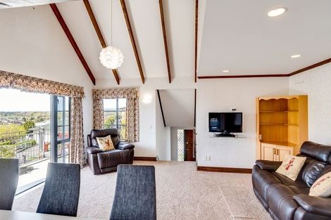 Photo of property in 78 Churchill Drive, Taradale, Napier, 4112