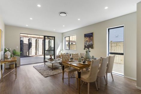 Photo of property in 32 Grand Ridge Avenue, Flat Bush, Auckland, 2019