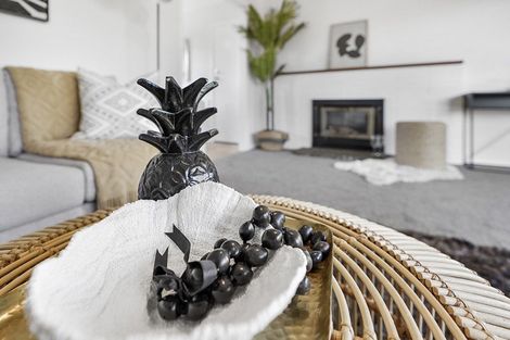 Photo of property in 48 English Street, St Andrews, Hamilton, 3200