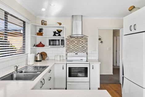 Photo of property in 3 Hoult Crescent, Monaco, Nelson, 7011