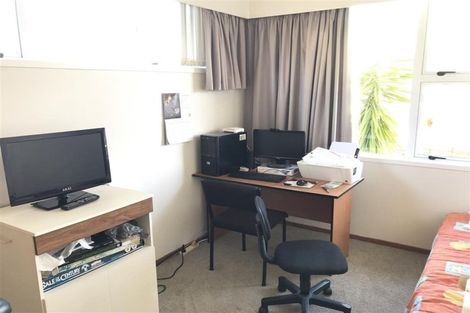 Photo of property in 61 Sheridan Drive, New Lynn, Auckland, 0600