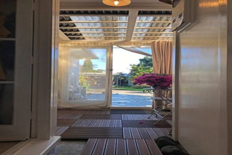 Photo of property in 37 Scott Road, Papakura, 2110