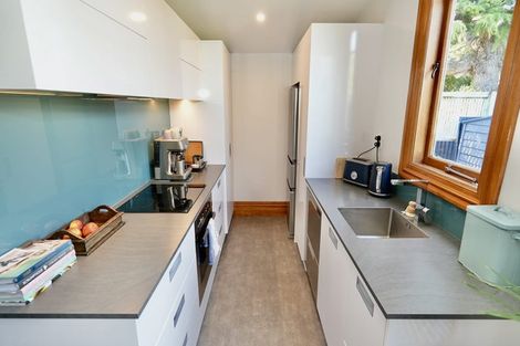 Photo of property in 73a Savage Crescent, West End, Palmerston North, 4412