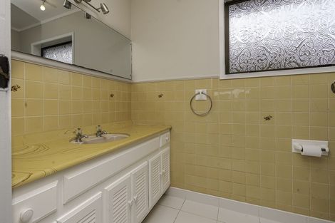 Photo of property in 12 Ngaio Place, Pukete, Hamilton, 3200