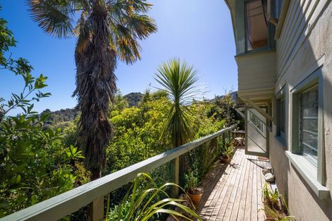 Photo of property in 83 Cleveland Terrace, Nelson, 7010