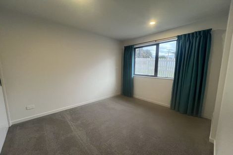 Photo of property in 1 Rae Road, Campbells Bay, Auckland, 0620