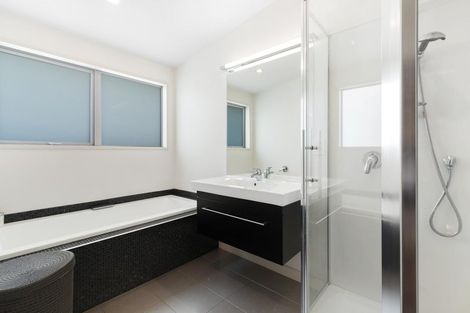 Photo of property in 47 Sylvan Street, Lake Hayes, Queenstown, 9304