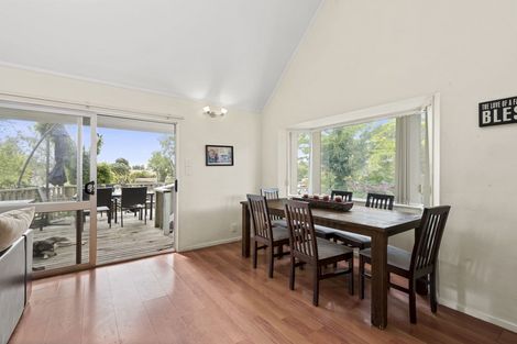 Photo of property in 35 Resolution Road, Welcome Bay, Tauranga, 3112