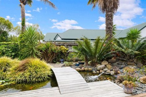 Photo of property in 24 Sunny Crescent, Huapai, Kumeu, 0810