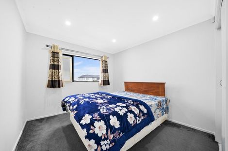 Photo of property in 14 Peerless Avenue, Takanini, 2112