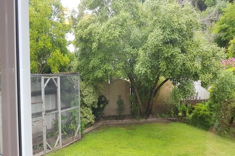 Photo of property in 4 Alley Place, Taradale, Napier, 4112