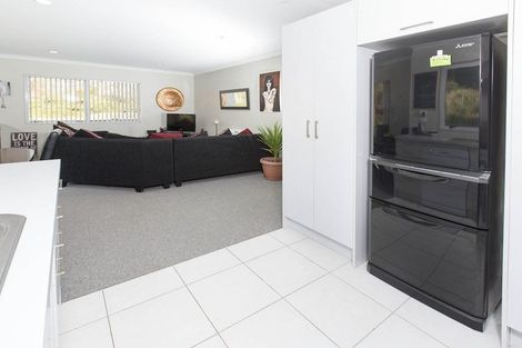 Photo of property in 91 Ridgeway Drive, Te Kamo, Whangarei, 0112