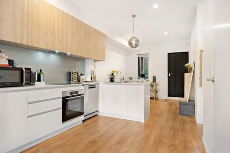 Photo of property in 19/26 Springvale Drive, Fairview Heights, Auckland, 0632