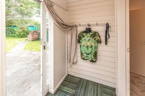 Photo of property in 17 Hutchison Crescent, Durie Hill, Whanganui, 4500