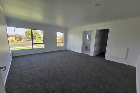Photo of property in 48 Spinnaker Drive, Flagstaff, Hamilton, 3210