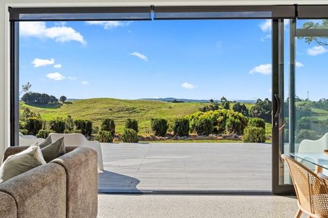 Photo of property in 77 Wairimu Way, Waipu, 0582