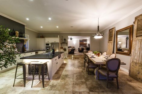 Photo of property in 6 Carlton Avenue, Palmerston North, 4414