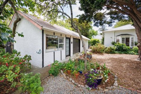 Photo of property in 208 Cambridge Avenue, Ashhurst, 4810