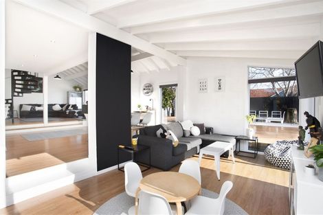 Photo of property in 10a Fovant Street, Russley, Christchurch, 8042