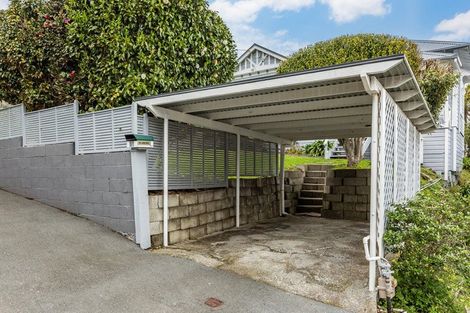 Photo of property in 71 Herald Street, Berhampore, Wellington, 6023