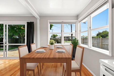 Photo of property in 4 Hendon Road, Fairview Downs, Hamilton, 3214