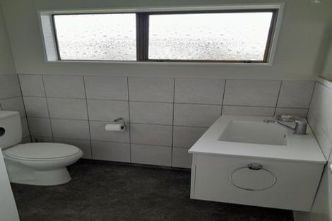 Photo of property in 1 Moana Terrace, Snells Beach, 0920