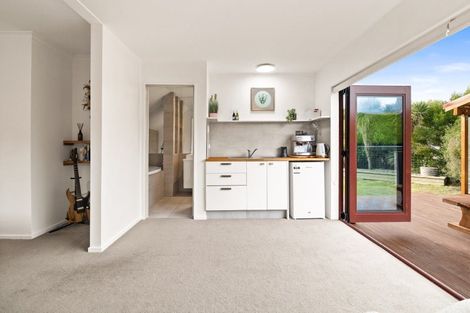 Photo of property in 11 Edna Street, Ocean View, Dunedin, 9035