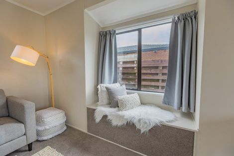 Photo of property in 16 Berwick Place, Mount Maunganui, 3116