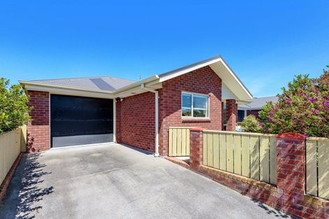 Photo of property in 27 Saltaire Street, North New Brighton, Christchurch, 8083