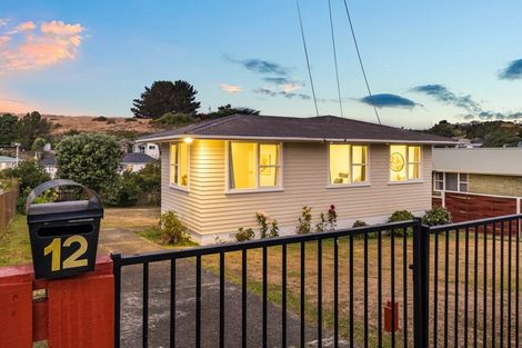 Photo of property in 12 Paenui Street, Titahi Bay, Porirua, 5022