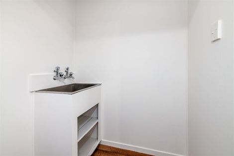 Photo of property in 6/40 Miro Street, New Lynn, Auckland, 0600