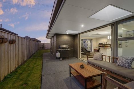 Photo of property in 32 Parklea Avenue, Halswell, Christchurch, 8025