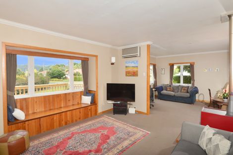 Photo of property in 10 Mclean Street, Woodville, 4920