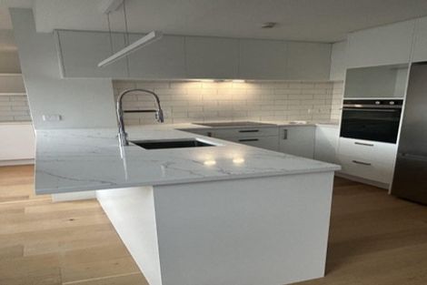Photo of property in 216 The Parade, Island Bay, Wellington, 6023