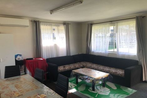 Photo of property in 18 Leith Court, Papatoetoe, Auckland, 2104