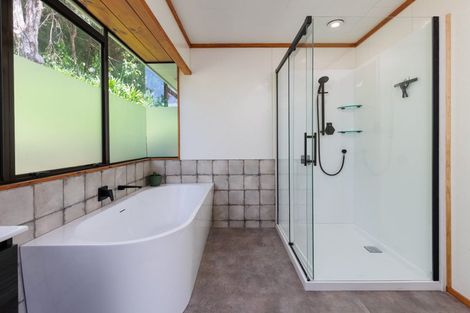 Photo of property in 17 Beach Place, Havelock, 7100