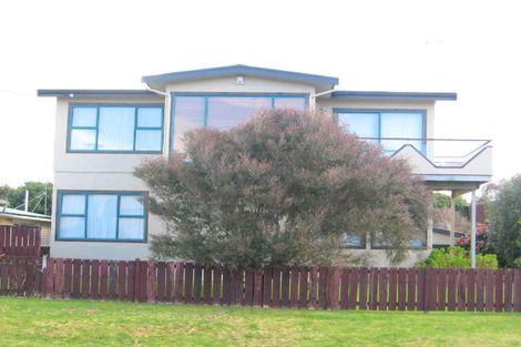 Photo of property in 121 Rangi Avenue, Whangamata, 3620