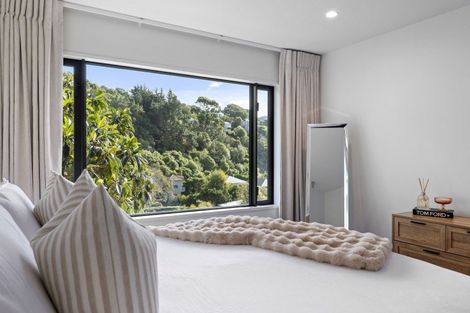 Photo of property in 32 Soleares Avenue, Mount Pleasant, Christchurch, 8081