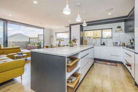 Photo of property in 31 Perehia Road, Flat Bush, Auckland, 2019