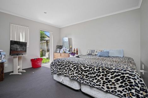 Photo of property in 70a Kayes Road, Pukekohe, 2120