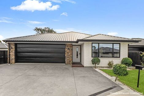 Photo of property in 33 Tara Crescent, Woodend, 7610