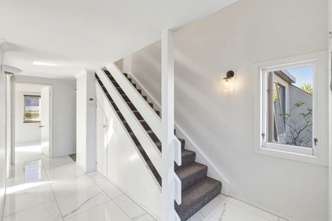 Photo of property in 6 Aiken Road, Saint Johns Hill, Whanganui, 4501