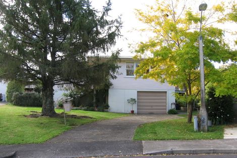 Photo of property in 22 Thomas Avenue, Te Atatu Peninsula, Auckland, 0610