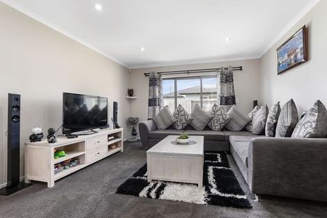 Photo of property in 4 Kaki Lane, Takanini, 2112