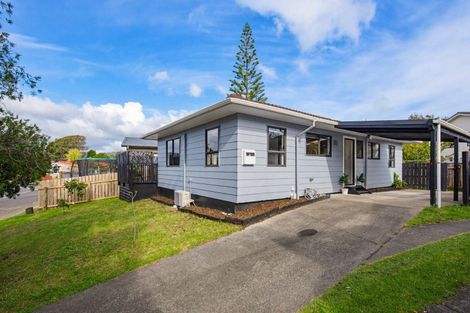 Photo of property in 42 Winton Street, Paraparaumu Beach, Paraparaumu, 5032