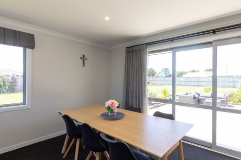 Photo of property in 96 Mount Taylor Drive, Feilding, 4775