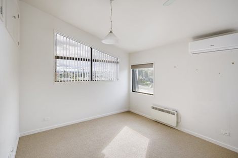 Photo of property in 138c Charles Street, Westshore, Napier, 4110