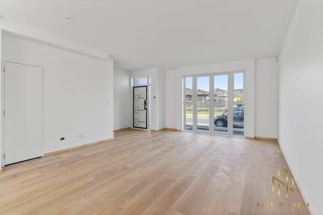 Photo of property in 37 Aviation Street, Takanini, 2112