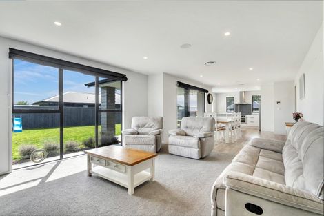 Photo of property in 10 Old Orchard Road, Solway, Masterton, 5810